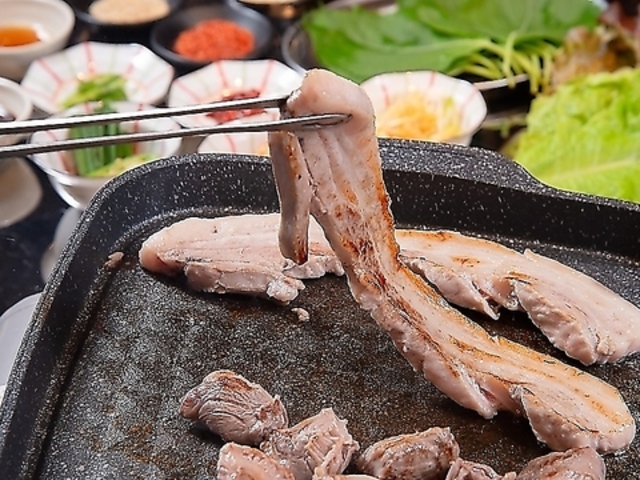 韓国料理 ポチャ 刈谷駅前店の写真1