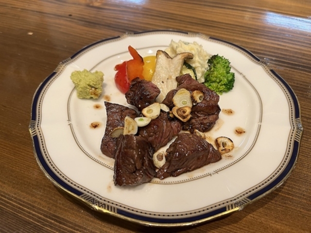 鉄板料理 かなうみの写真1
