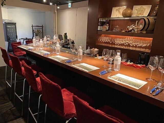 WINE SALON R ワインサロン アールの写真1