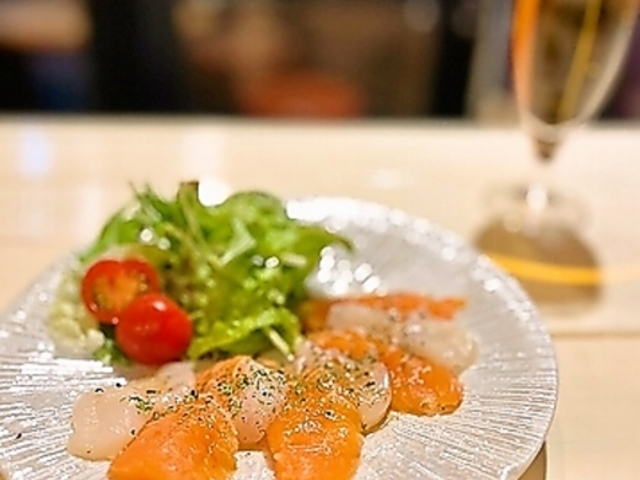 テラス&イタリアンカフェバーCocotte ココット JR尼崎店の写真1