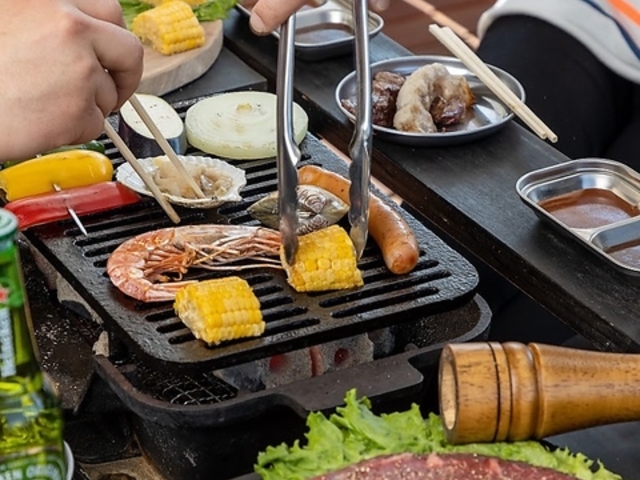 WDOG ENTERTAINMENT ダブルドック エンターテイメントの写真1