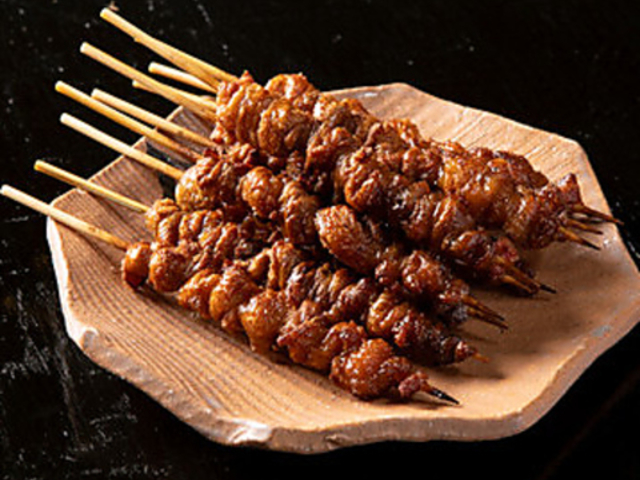 焼き鳥 鬼皮の写真1