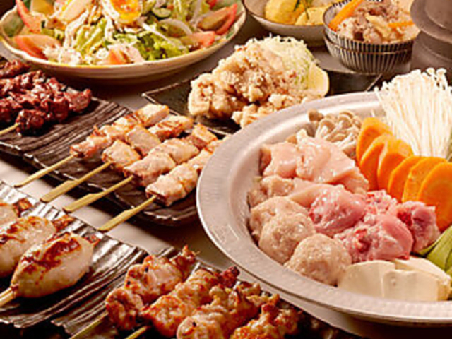 鶏料理専門店トリヤマルハチ 徳力店の写真1