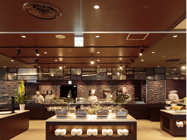 ビュッフェレストランは朝食・夕食営業しております。_THE HAMANAKO