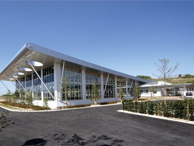 嘉麻市温水プールスイミングプラザなつき_嘉麻市温水プールスイミングプラザなつき