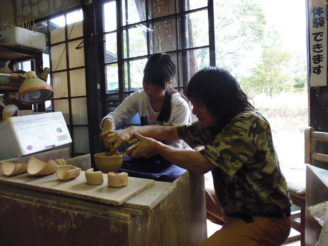 陶芸体験(ろくろ)_人吉クラフトパーク石野公園