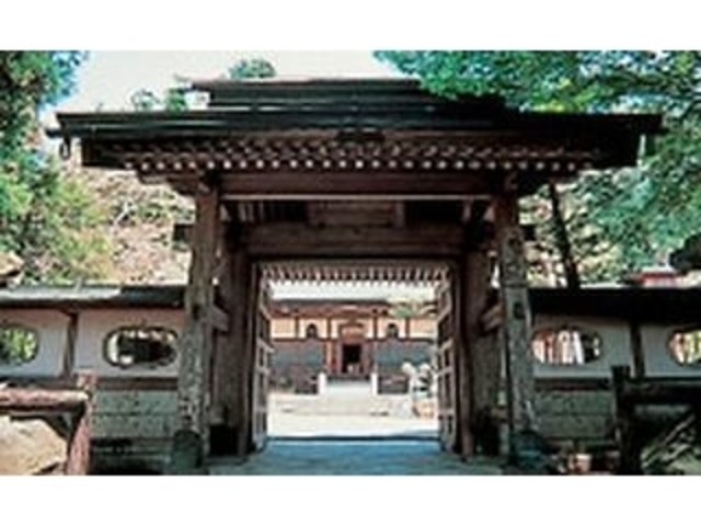 文学碑と名所を訪ねての写真1