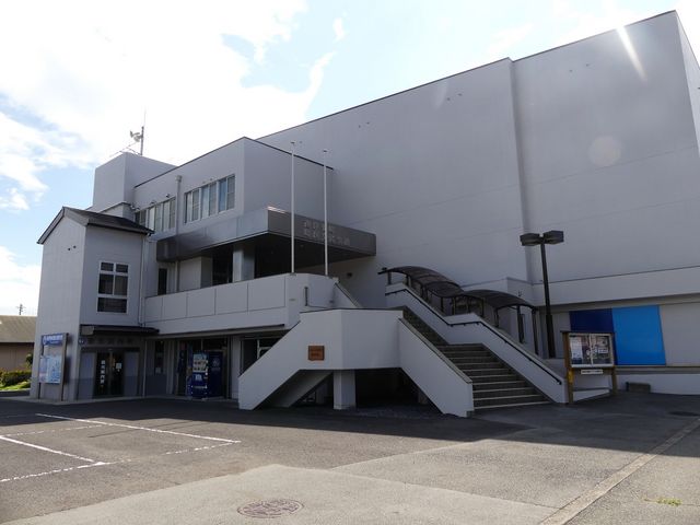 観光協会のある建物。南伊勢町町民文化会館_南伊勢町観光協会