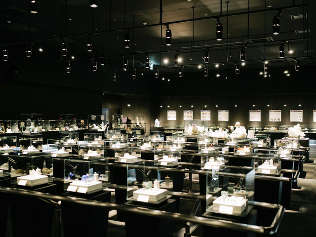 山梨宝石博物館