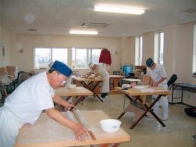そば打ち体験の写真1