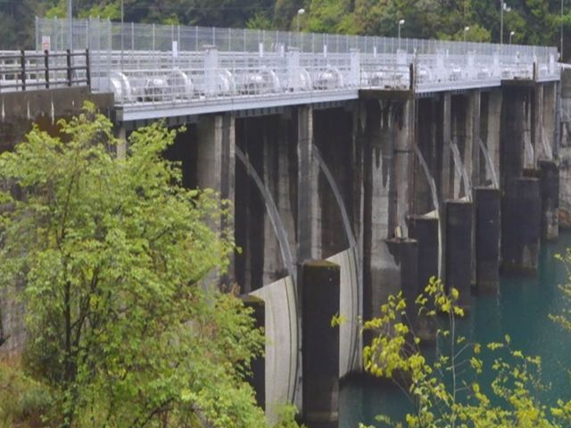 四万十川津賀ダム湖