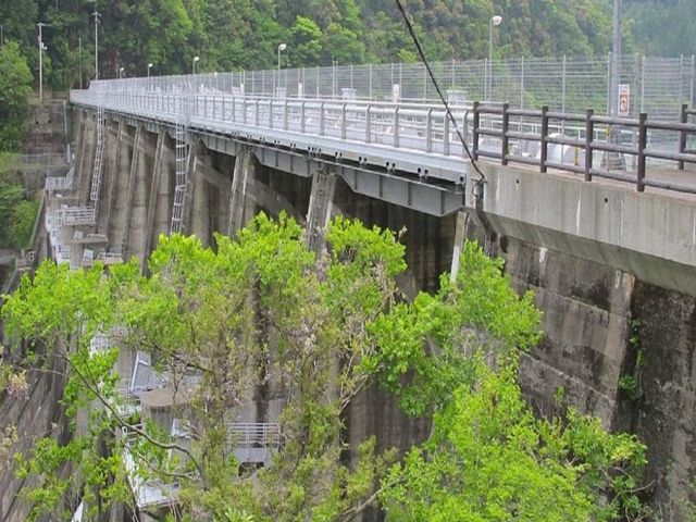 四万十川津賀ダム湖