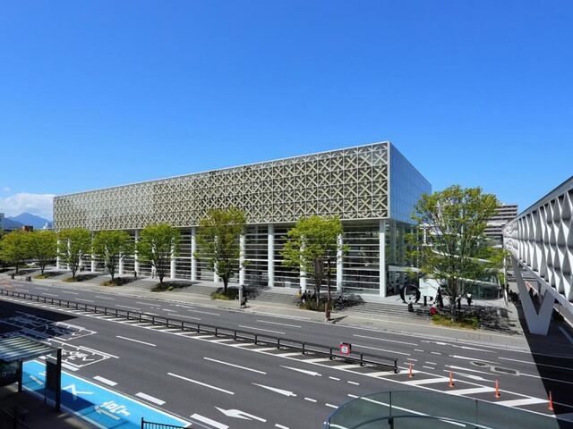 大分県立美術館(OPAM)の写真1