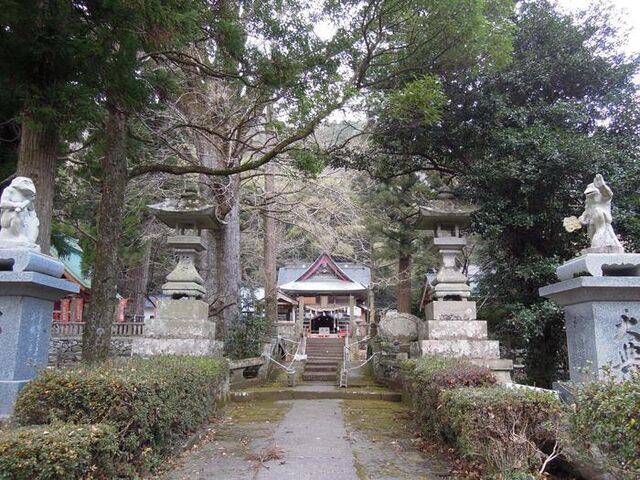 雲八幡宮の写真1