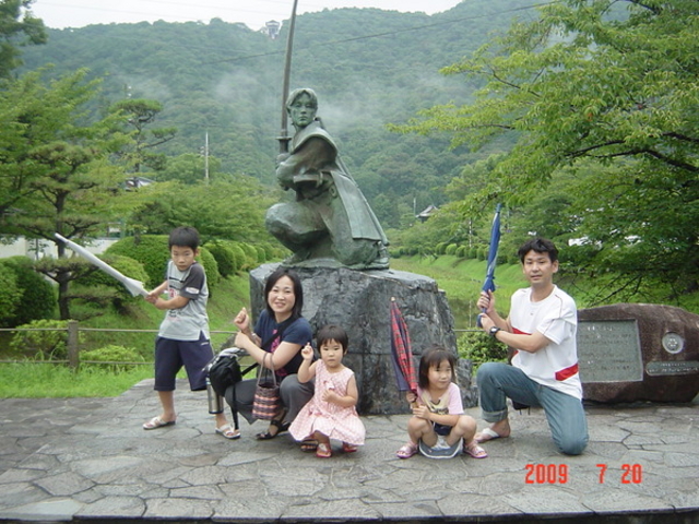 佐々木小次郎の銅像