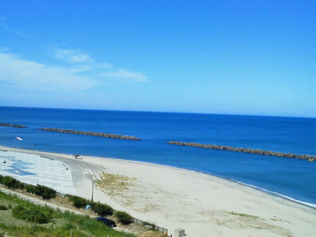 瀬波温泉海水浴場