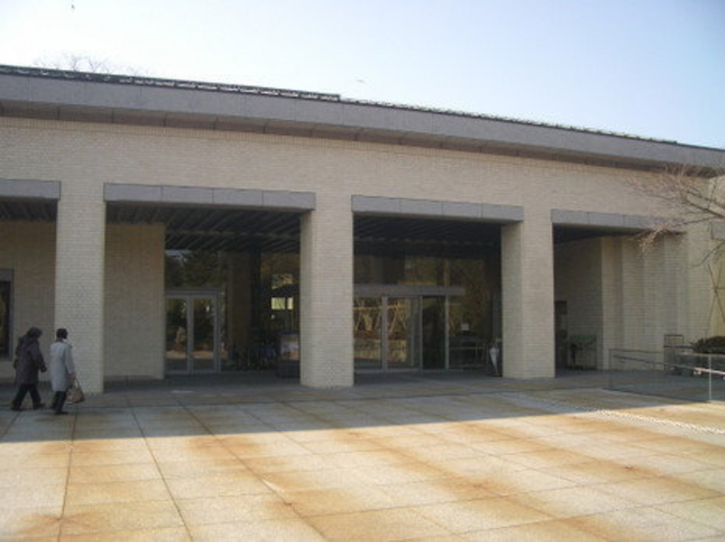 石川県立美術館