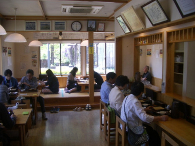 店内の様子。_しずく庵