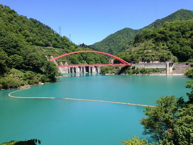 黒部峡谷鉄道