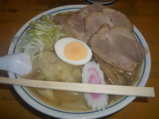 メンマチャーシューワンタンメン。_富士屋 古川本店