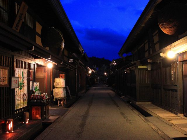 杉玉がいいよねぇ_高山市三町伝統的建造物群保存地区