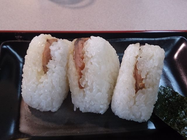 「へしこ」のおにぎり。食わず嫌いの人は一度お試しを!_道の駅 てんきてんき丹後