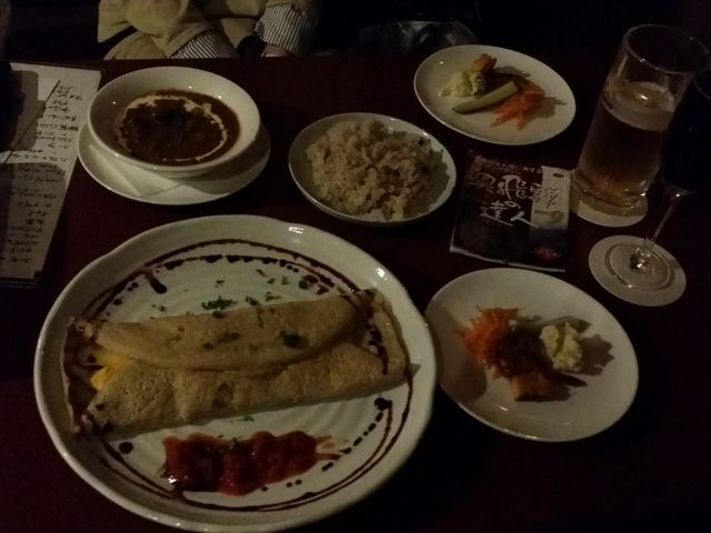 食事の前に、必ず撮影、、、(笑)_食堂カフェよつば