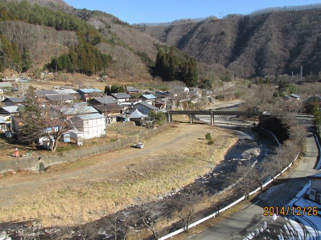 冬の上野村を流れる神流川_神流川