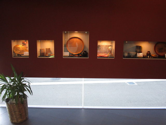 店内展示物_やまだ屋 おおのファクトリー