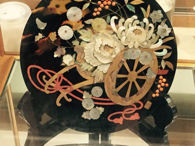 べっ甲の素敵なカラーです。_長崎市べっ甲工芸館