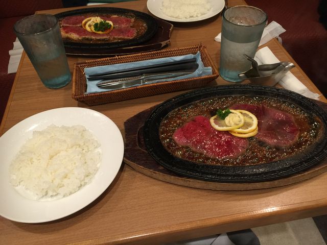 佐世保名物レモンステーキ、いただきました♪( ´▽`)_蜂の家