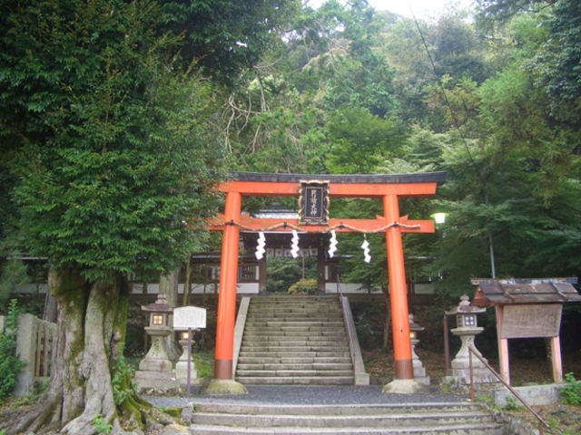 月読神社