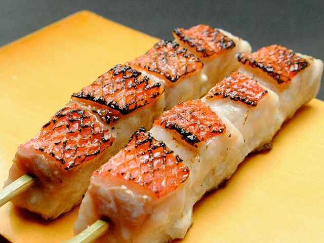 地金目鯛串焼き … 1本 250円_開国厨房 なみなみ