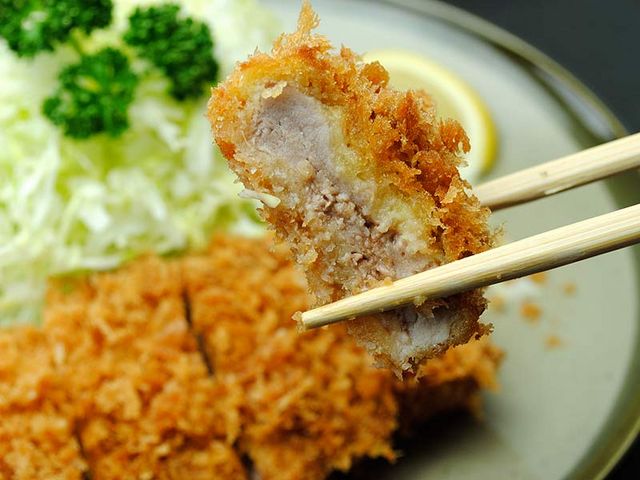 肉厚で柔らかいやわからヒレカツ定食_とんかつ錦