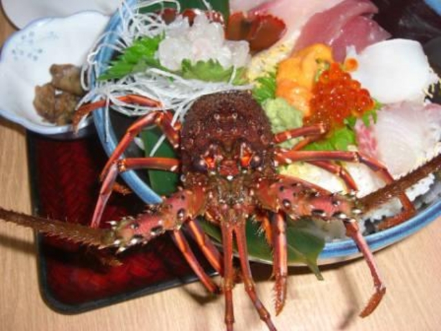 海鮮丼_黒潮ダイニング パールロード店
