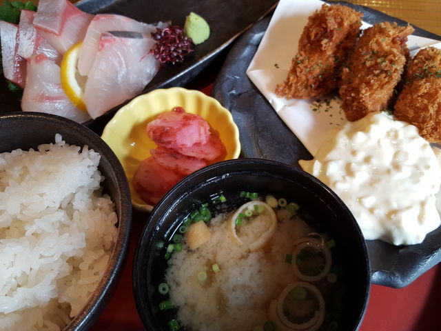 かきフライ定食_かき左右衛門