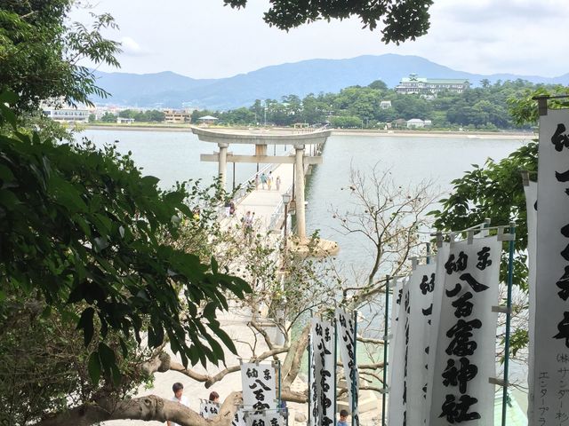 石段の上からの眺め_八百富神社(竹島弁天)