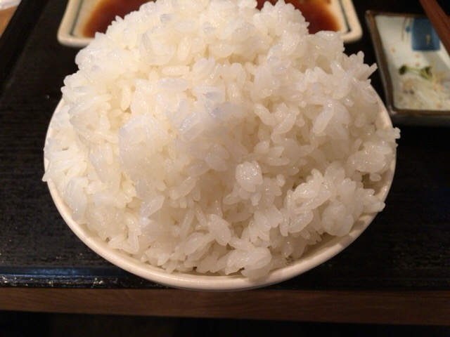 ご飯お代わり_やよい軒難波元町店