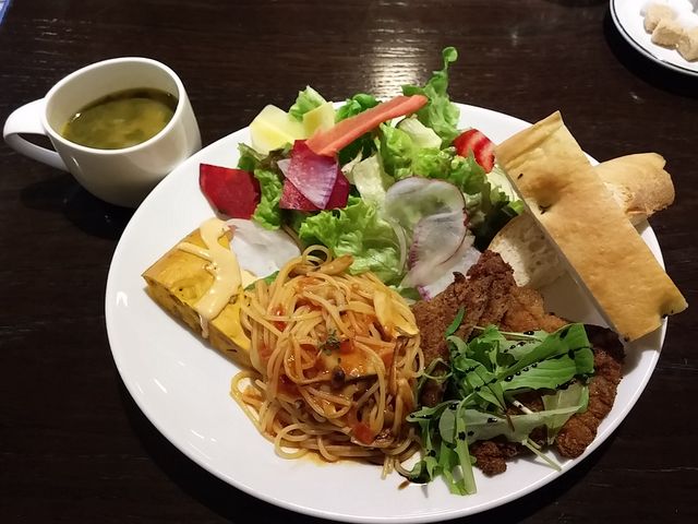 ワンプレートランチ1_La grotta