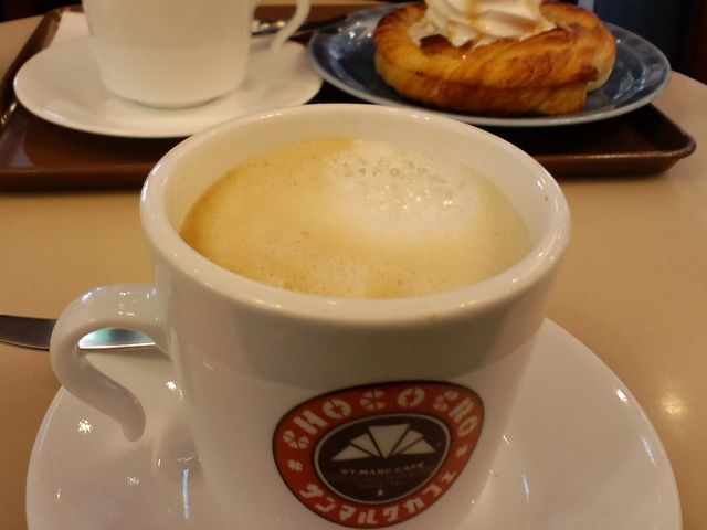 カフェラテ_サンマルクカフェイオンモール鈴鹿店(CHOCO CRO SAINTMARC CAFE)