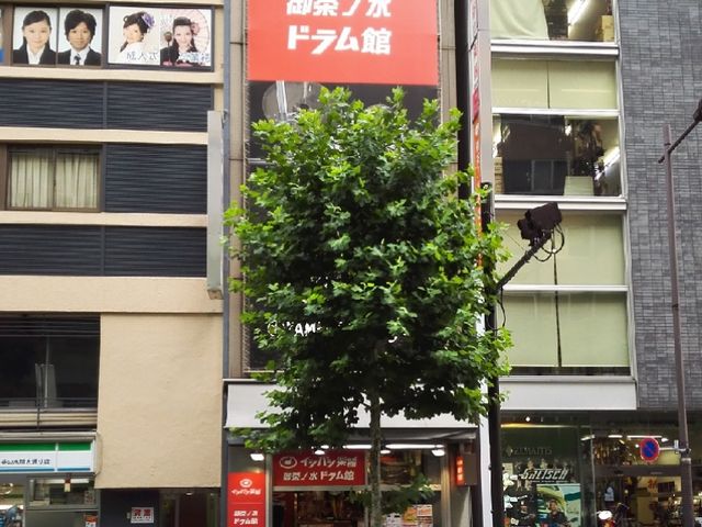ドラム館_石橋楽器店御茶ノ水2号館