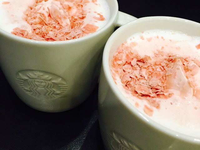 写真は桜の時のです☆_スターバックス・コーヒー 戸塚店
