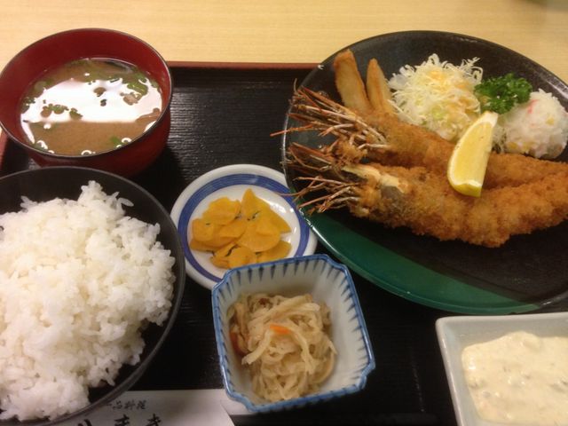 ジャンボエビフライ定食_八まき