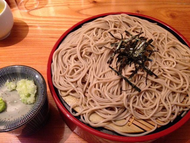 どっちが先か聞かれます_丸一そば屋