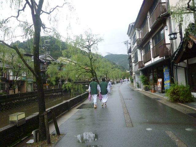 風呂上がりそよ風が心地よい_外湯めぐり