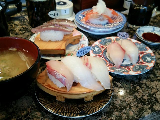 寿司寿司。_回転すし北海道 河北店