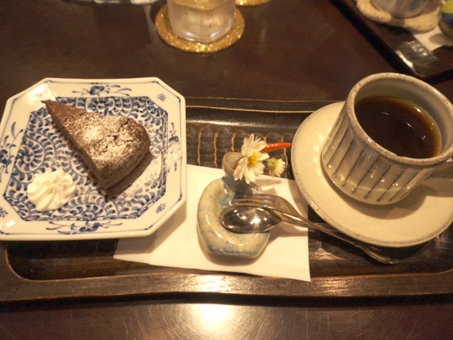 ケーキセット_茶房 てまり