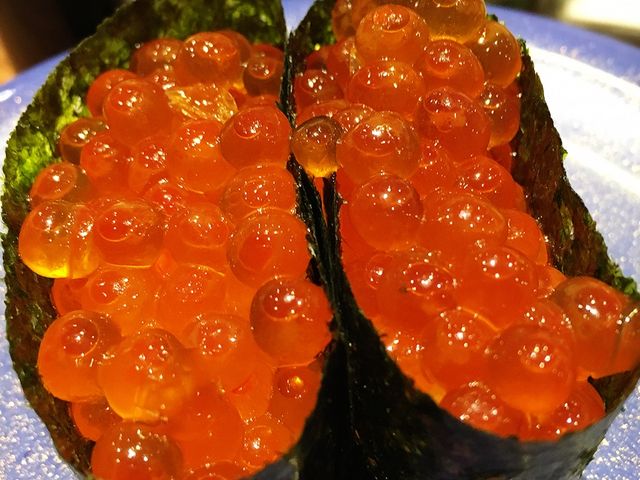 いくら_回転寿司 ぱさーる