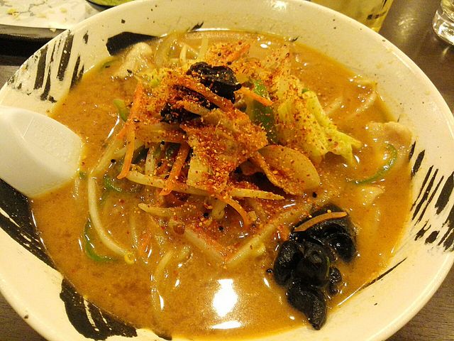 野菜たっぷり味噌ラーメン_わっしょい