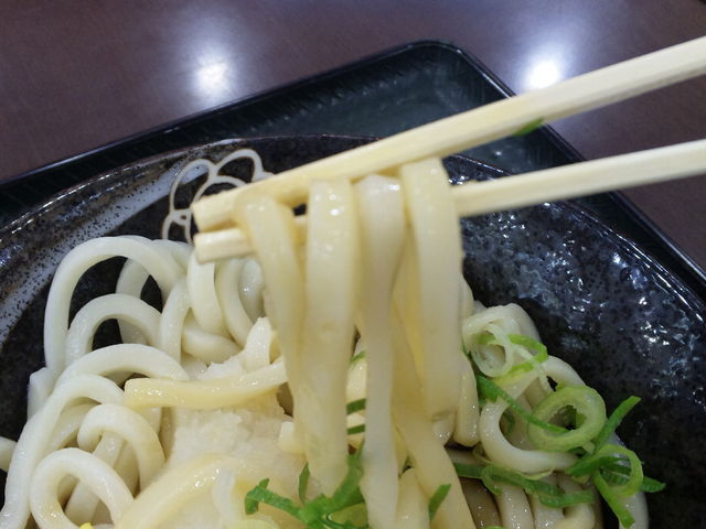 もちもちです_はなまるうどんアピタ静岡店